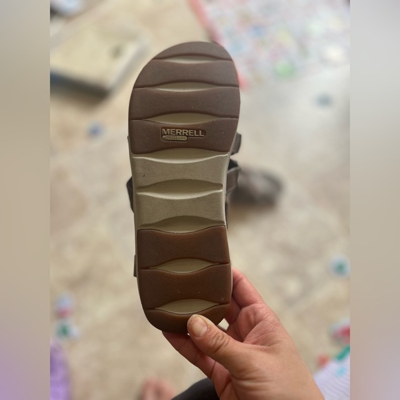 Merrell Select Grip Strappy Women’s Sandals- Size 7- Stylish Taupe/Brown - Picture 4 of 7